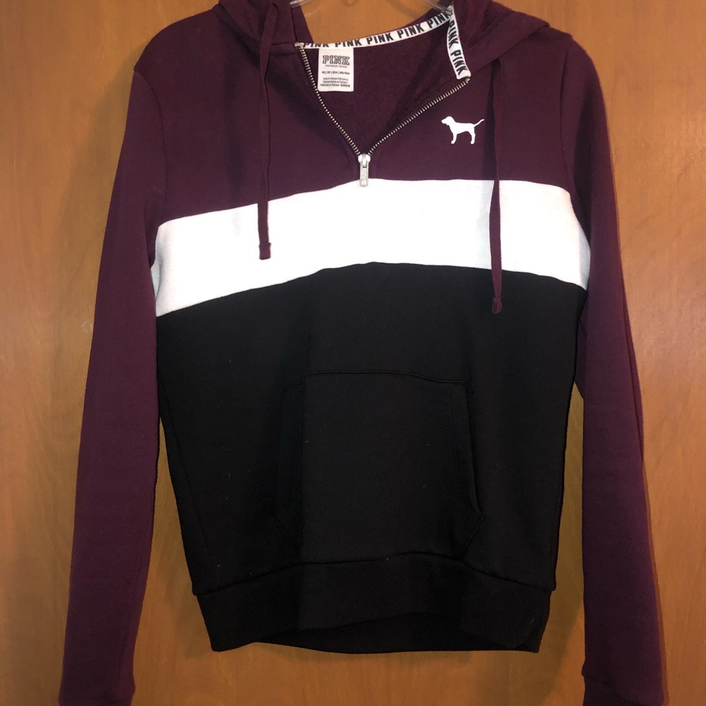 VS PINK QUARTER ZIP